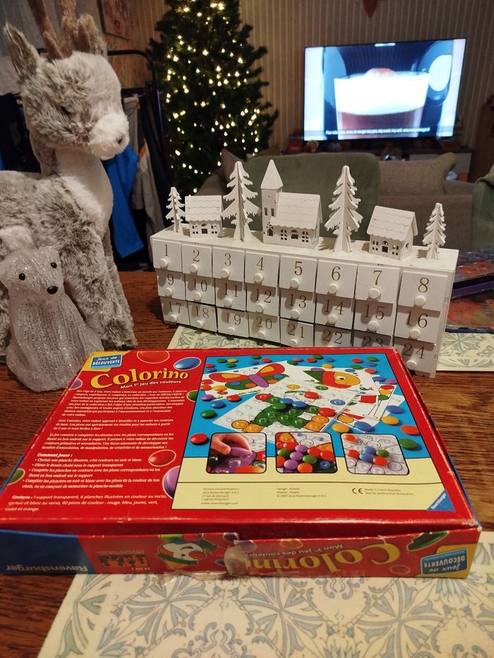 Colorino boîte légèrement abîmé - photo numéro 3