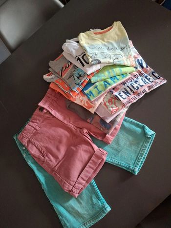 Lot de vêtement garçon 4-5ans