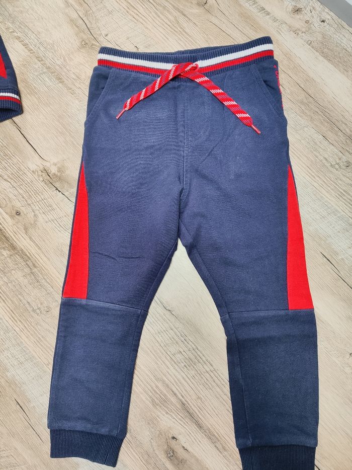 Ensemble sport garçon 3 ans - photo numéro 2