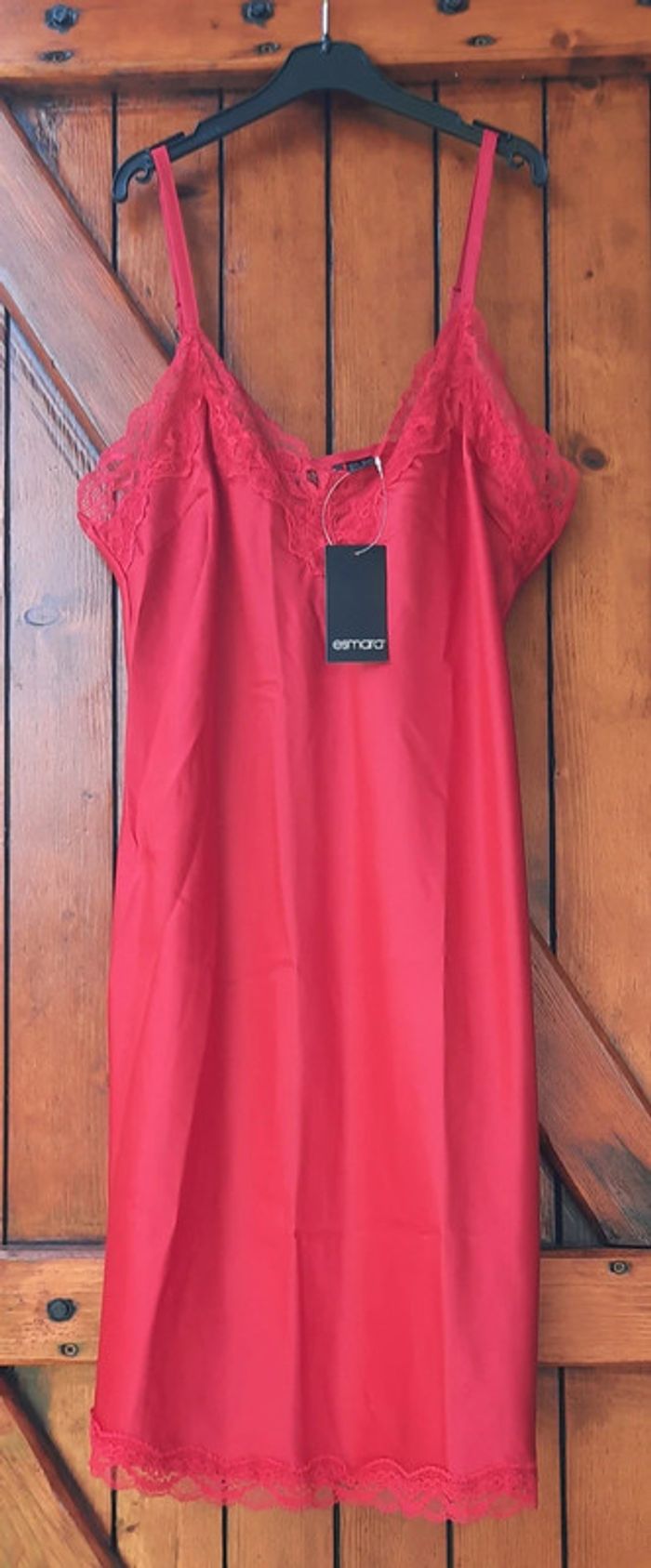 Magnifique ensemble neuf de lingerie rouge, Esmara, taille 38 - photo numéro 6