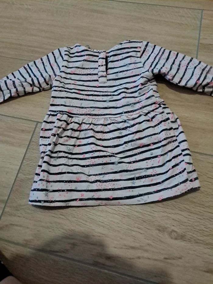 Robe 3 pommes 9/12 mois - photo numéro 4