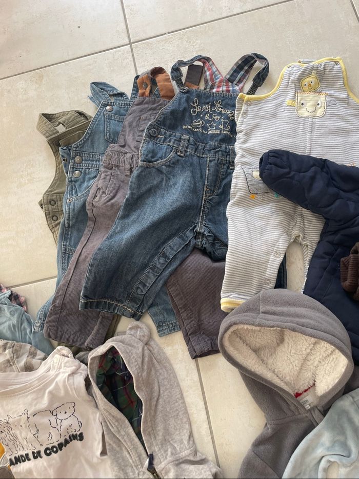 Lot vêtements garçons 6 mois - photo numéro 5