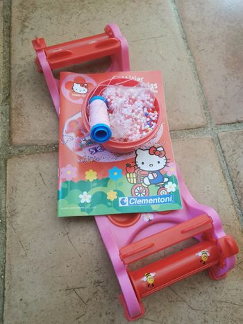 Le Métier à tisser les pèrles Hello Kitty