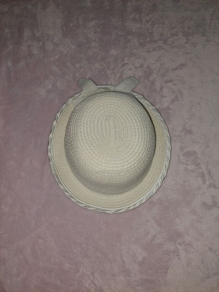 Chapeau