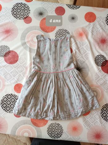 Robe Sergent Major taille 4 ans