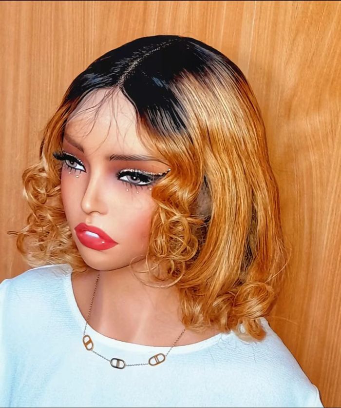 Perruque bob T lace cheveux humains bouclée taille "12"pouces effet naturel - photo numéro 2
