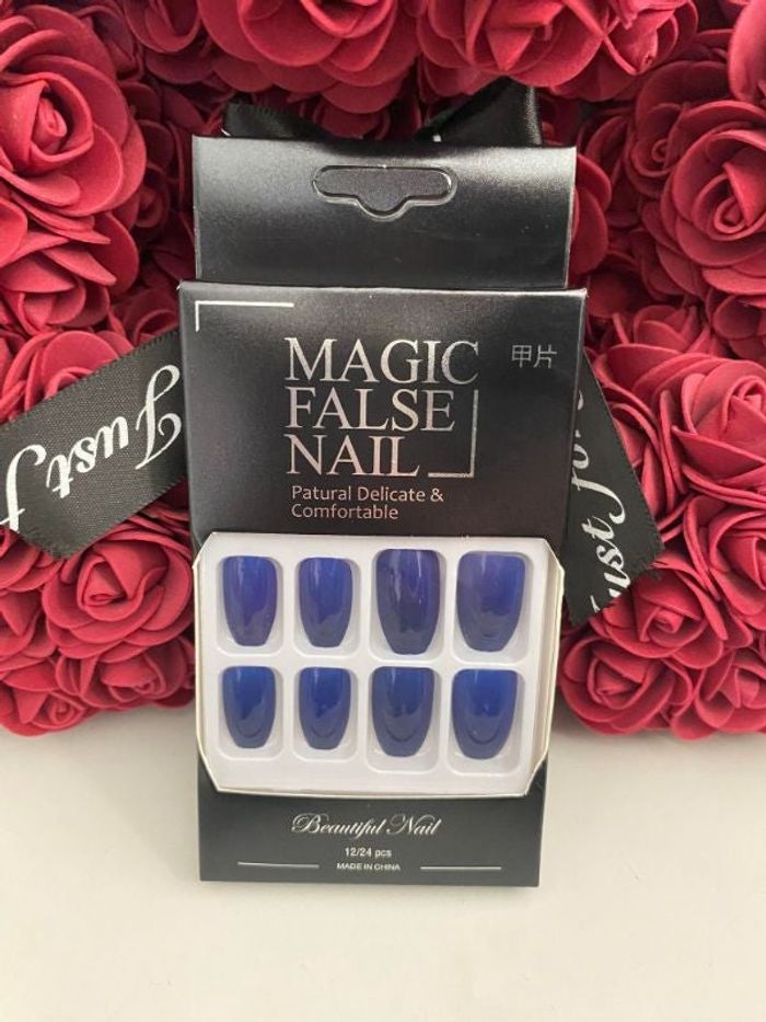Faux ongles