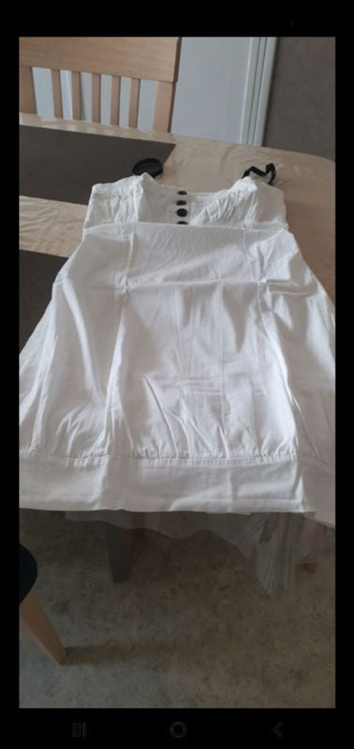 Robe  blanche