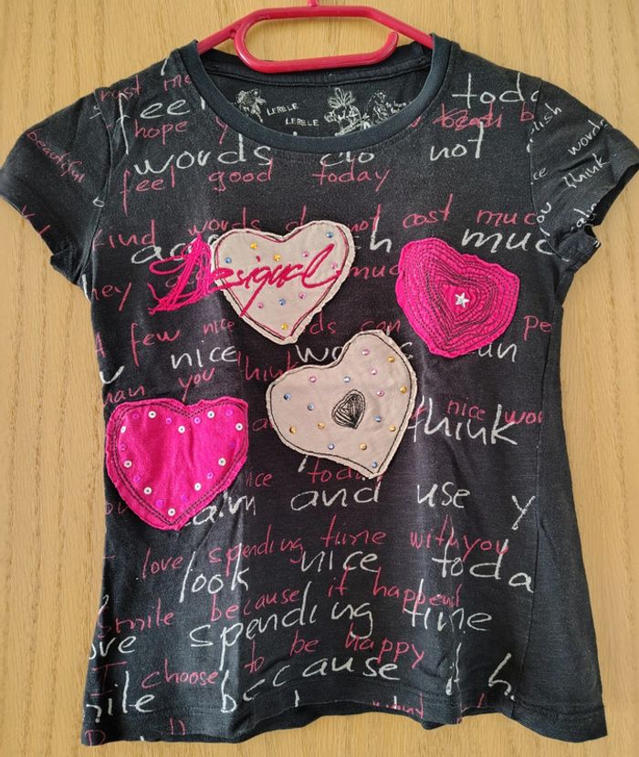 T-shirt noir fille 7/8 ans