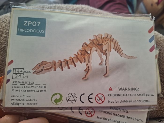 Puzzle dinosaures 3d bois diplodocus
