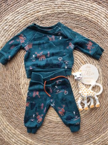 Ensemble joggings bébé