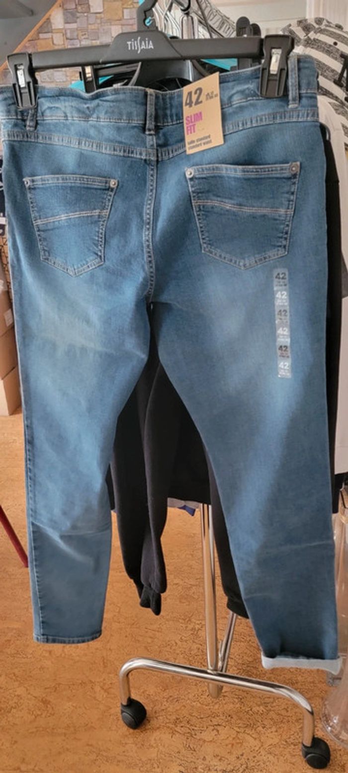 Jeans 👖 - photo numéro 2