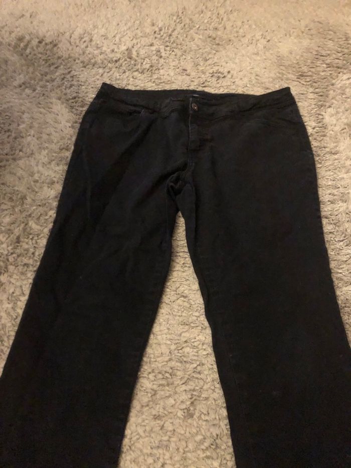 Jeans noir taille 44 Kiabi - photo numéro 2