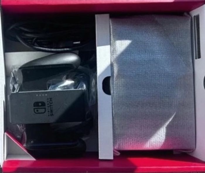 Nintendo switch neon 2023 - photo numéro 4