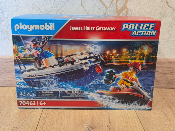Playmobil police action 70463 garde côte et voleur en moto aquatique neuf
