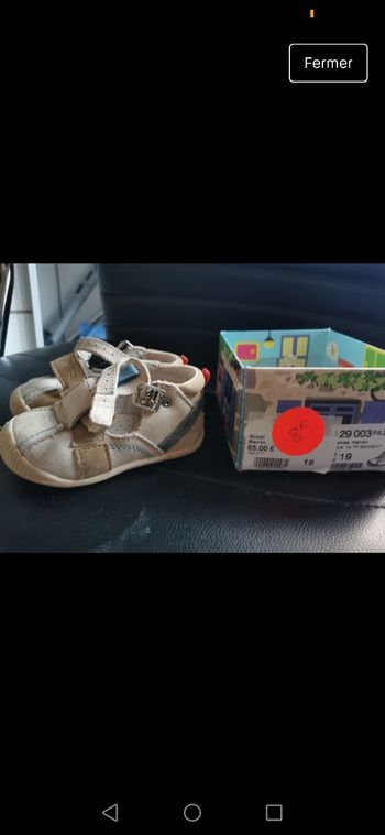 Chaussures été taille 19