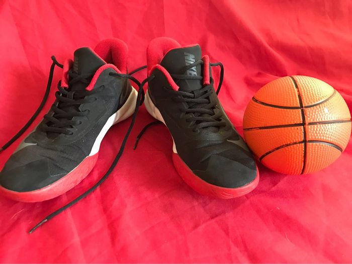 Baskets Nike précision 4 noir et rouge université taille 39 - photo numéro 14