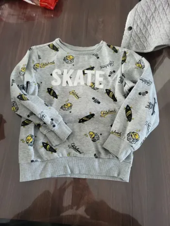 Pull lh skate 8 ans 128cm