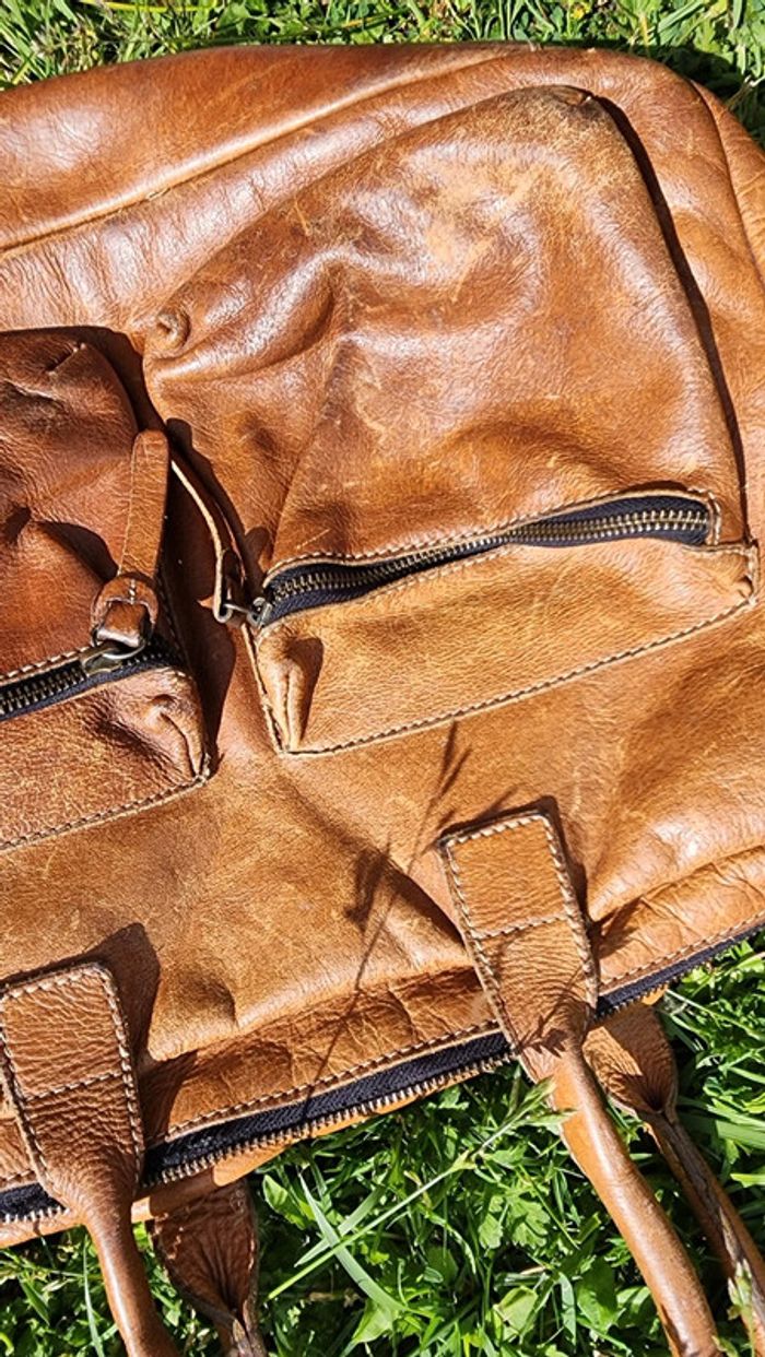 Joli sac en cuir vintage - photo numéro 2