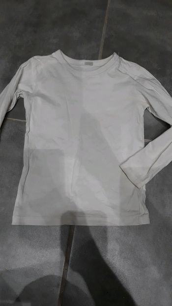 Tee shirt manche longue taille 5 ans