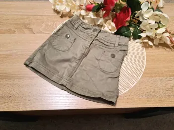 Jupe, taille 6 ans, marque tape à l'œil