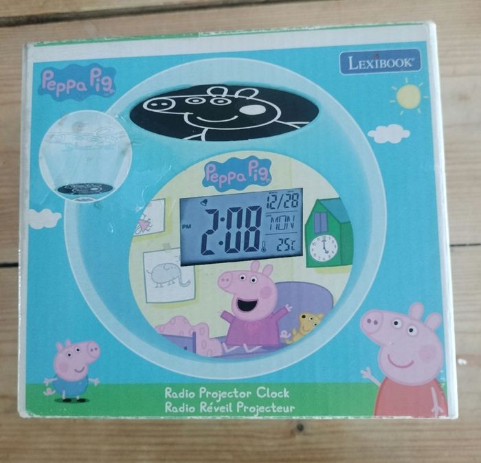 Réveil projecteur Peppa Pig neuf