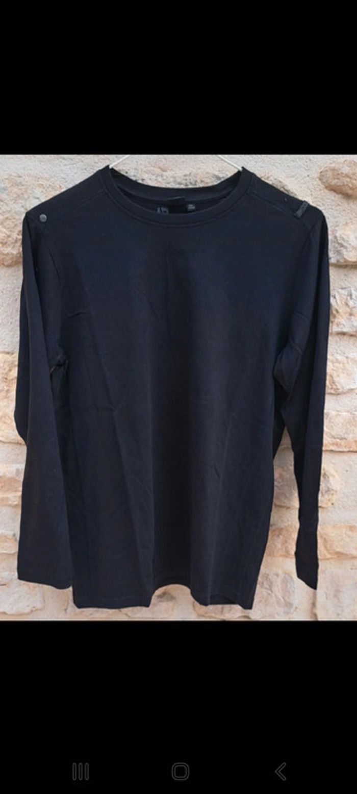 Tee-shirt manches longues noir Bikool 16 ans