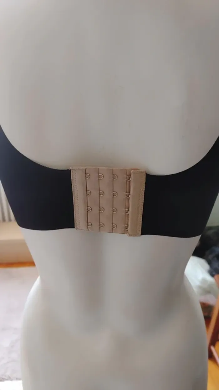 Soutien-gorge en polyamide nylon rembourré - photo numéro 5