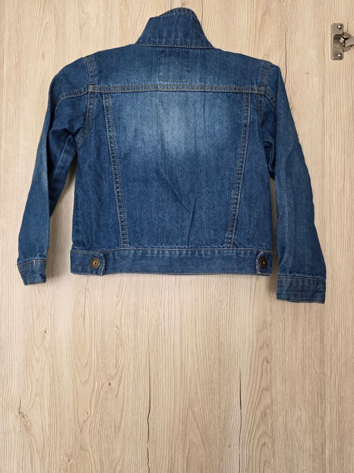 VESTE EN JEANS GARÇON TAILLE 4ANS MARQUE LES 3 SUISSES - photo numéro 2