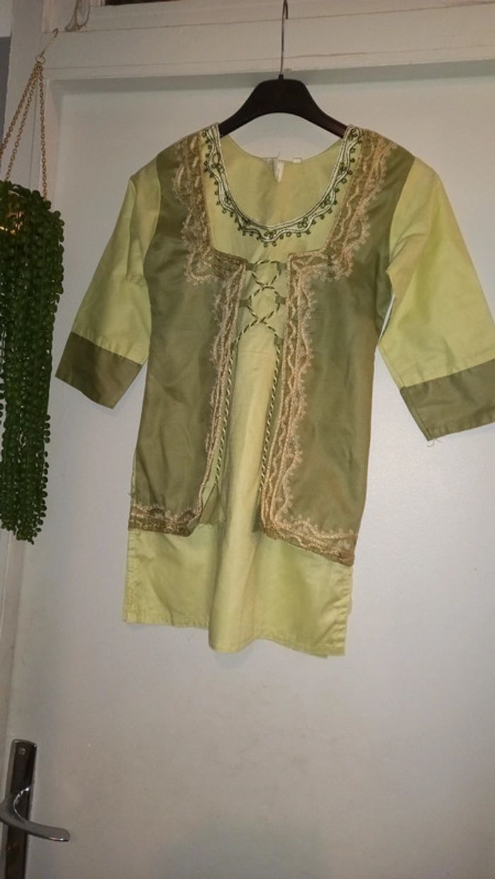 Tenue Pakistanaise 6 ans - photo numéro 1