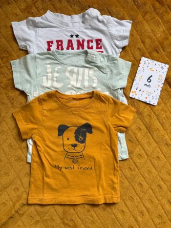 Lot de 3 t-shirts manches courtes taille 6 mois