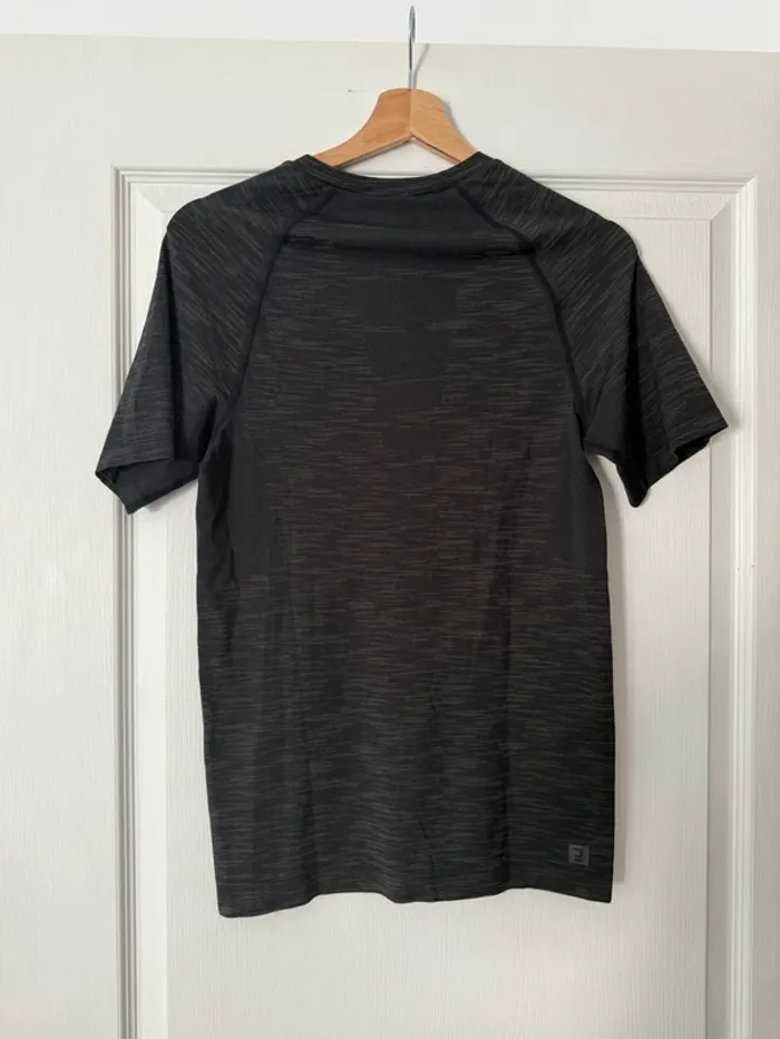 T-shirt de sport Quechua - photo numéro 3