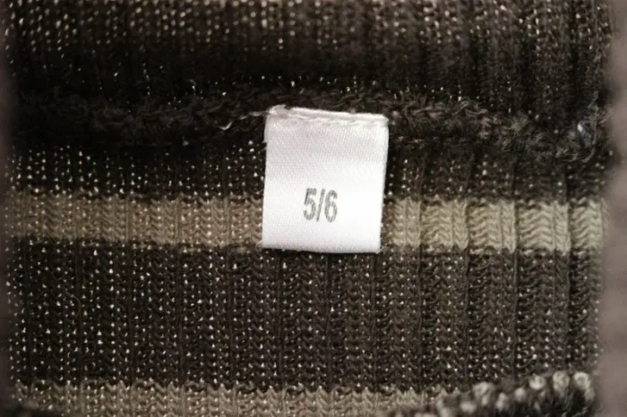 👕 Pull, col montant à rayures, 5-6 ans 📌 - photo numéro 4