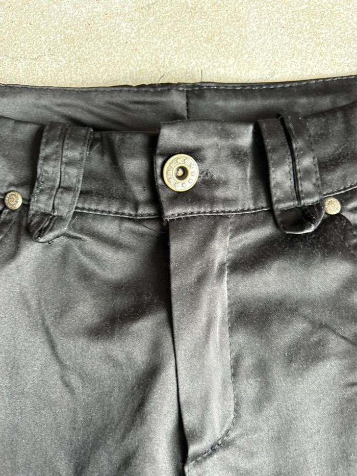 Short longueur genoux - photo numéro 3