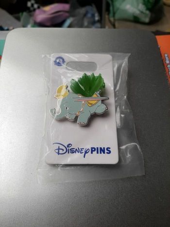 Pins Disney shopdisney dumbo