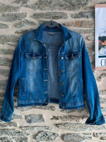 Veste en jean taille 34