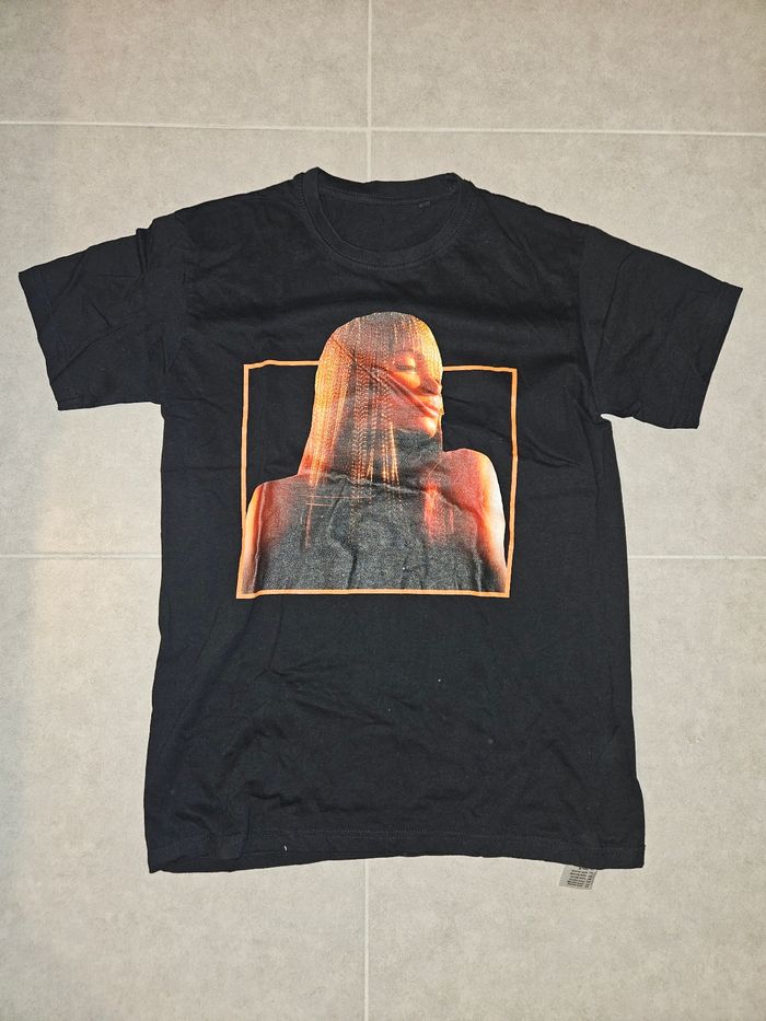 Tee-shirt