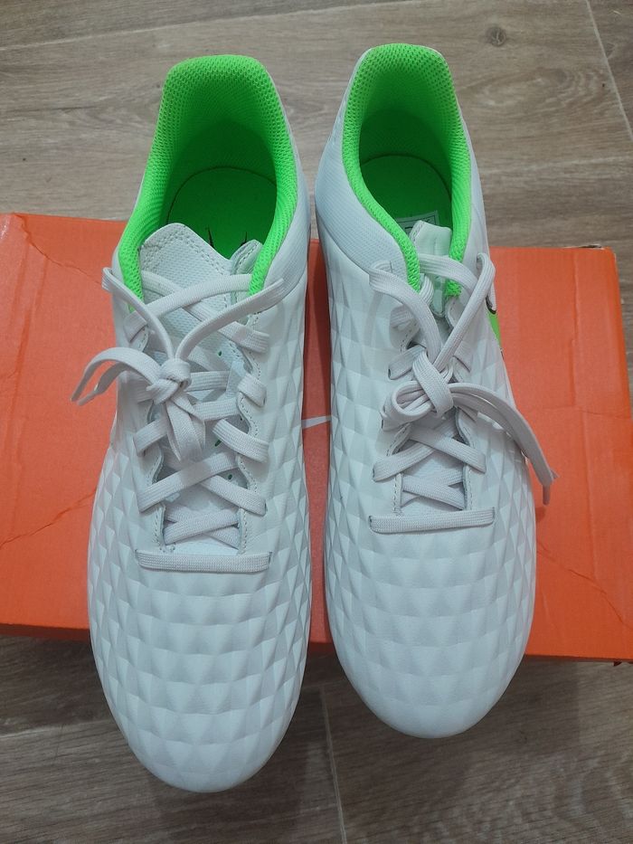 Çrampon nike pointure 43 - photo numéro 2