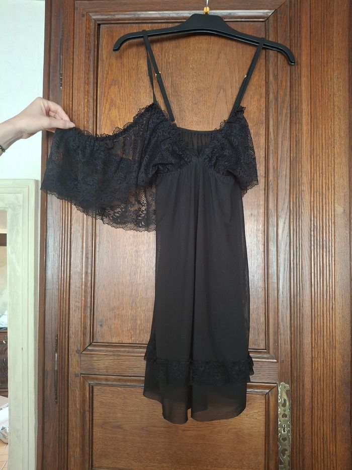Nuisette noire - photo numéro 2