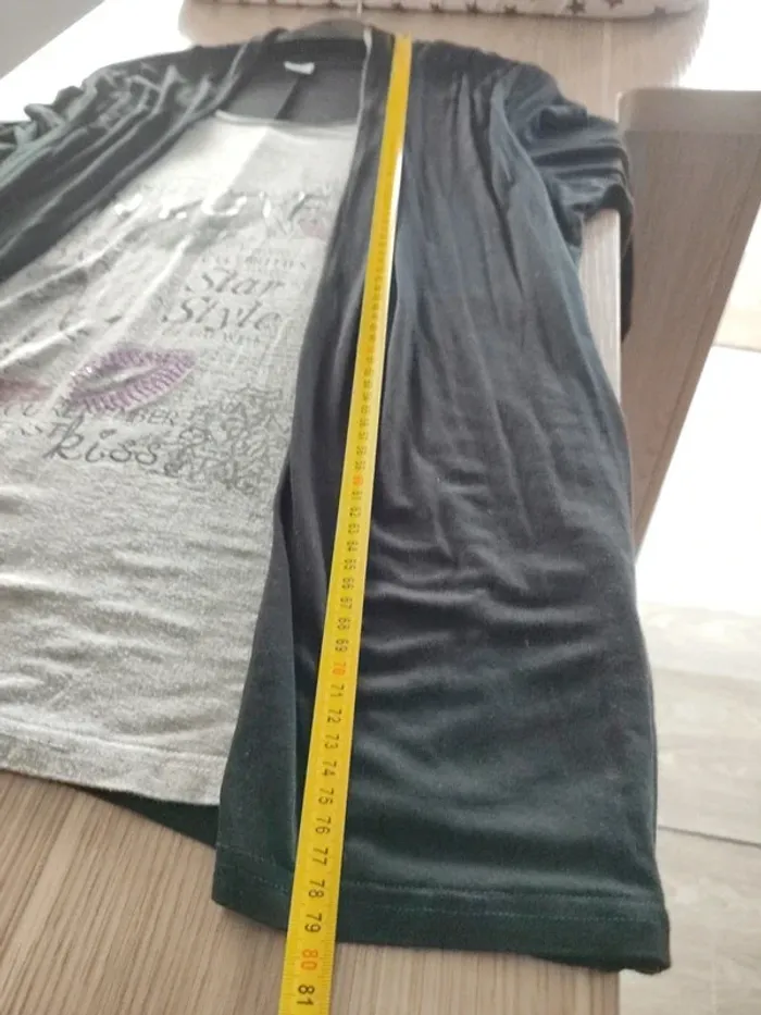 Gilet + tee shirt attaché taille L - photo numéro 6