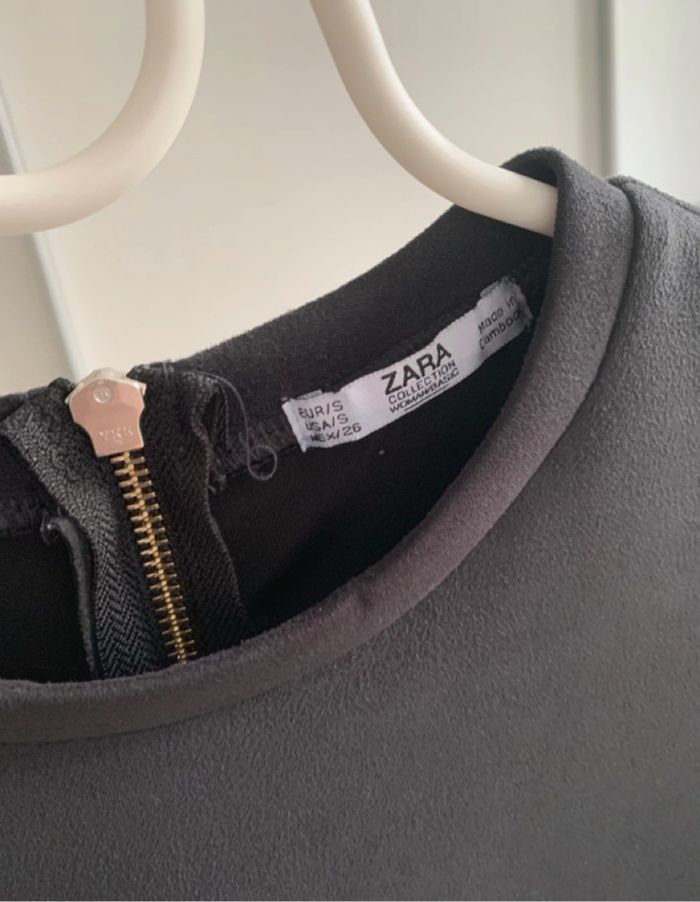 Robe en daim Zara - photo numéro 2