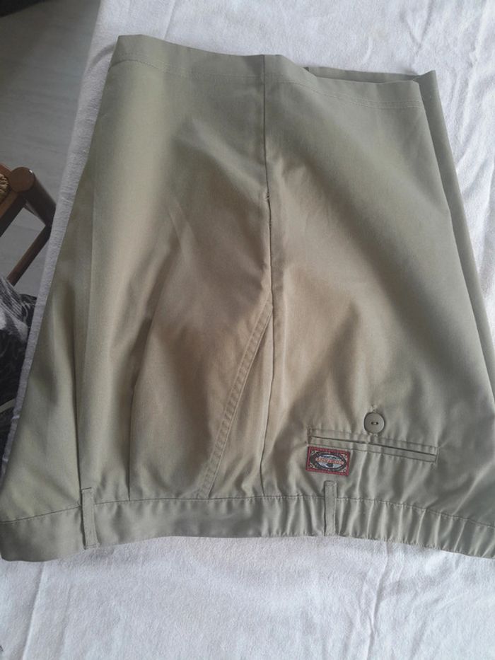 Short à pinces Company très belle qualité vintage - photo numéro 9
