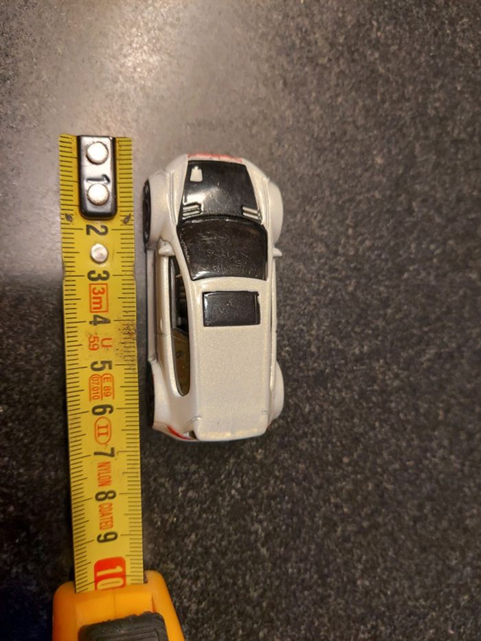 Volkswagen Golf GTI couleur blanc nacré - photo numéro 8