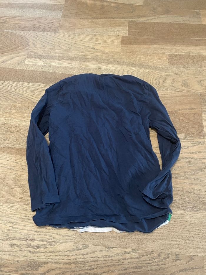 Tee shirt Noël 4/6 ans très bon état - photo numéro 3