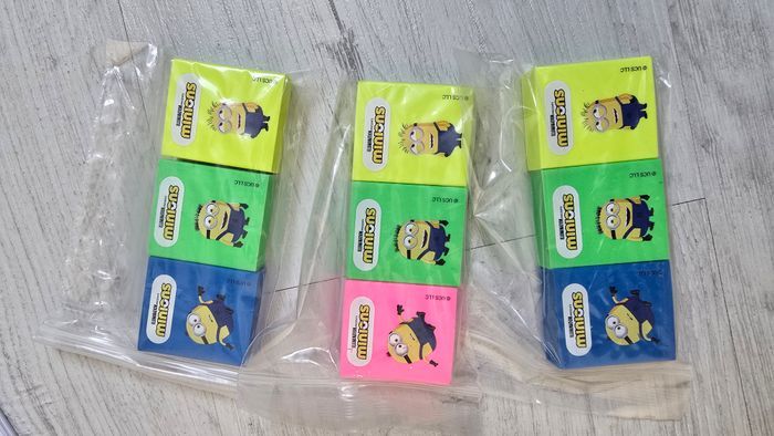 Minions sac, gomme, carnet