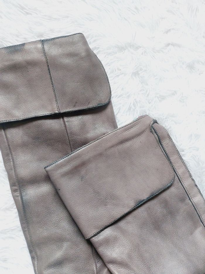 Bottes en cuir grises - photo numéro 5