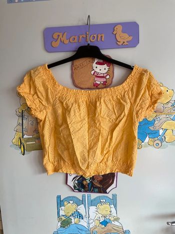 Haut jaune à épaules découvertes, taille 34, marque H&M