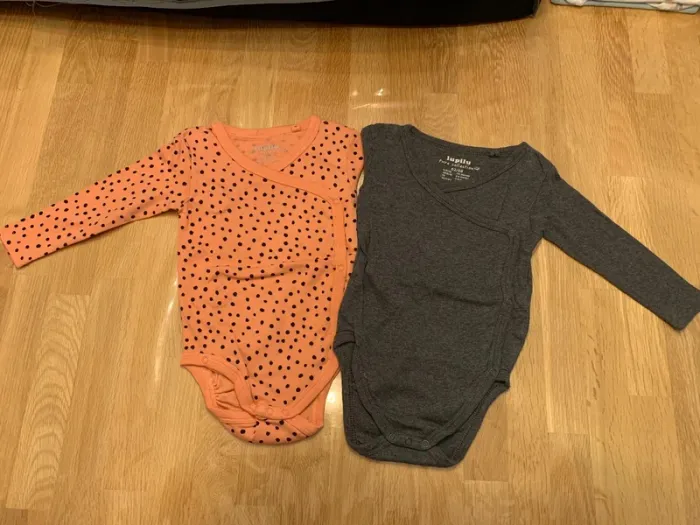 Lot 2 bodies 9 mois