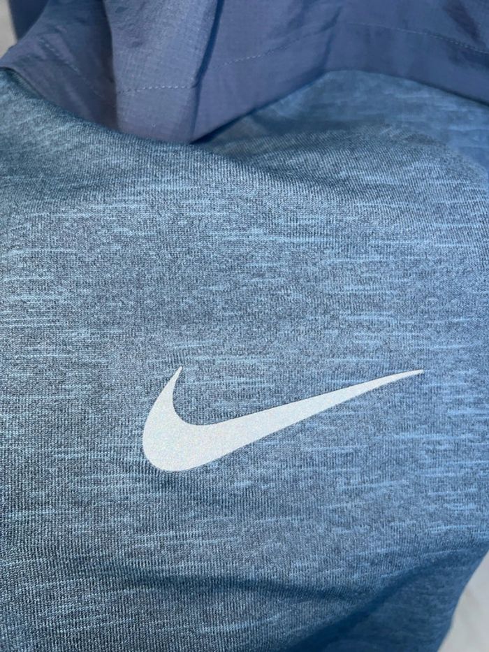 Haut Nike running - photo numéro 6