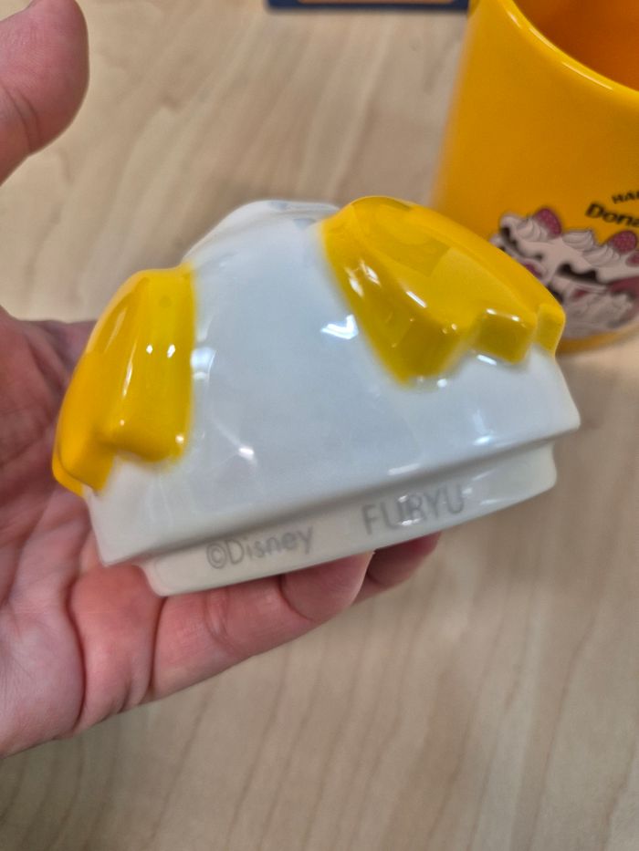 Tasse Disney "Happy Birthday Donald Duck" ver. Jaune - photo numéro 3